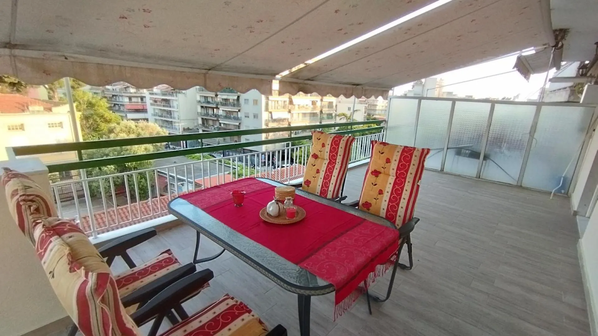 Elegant Apartment With Beautiful Panoramic View Thessaloniki Griekenland