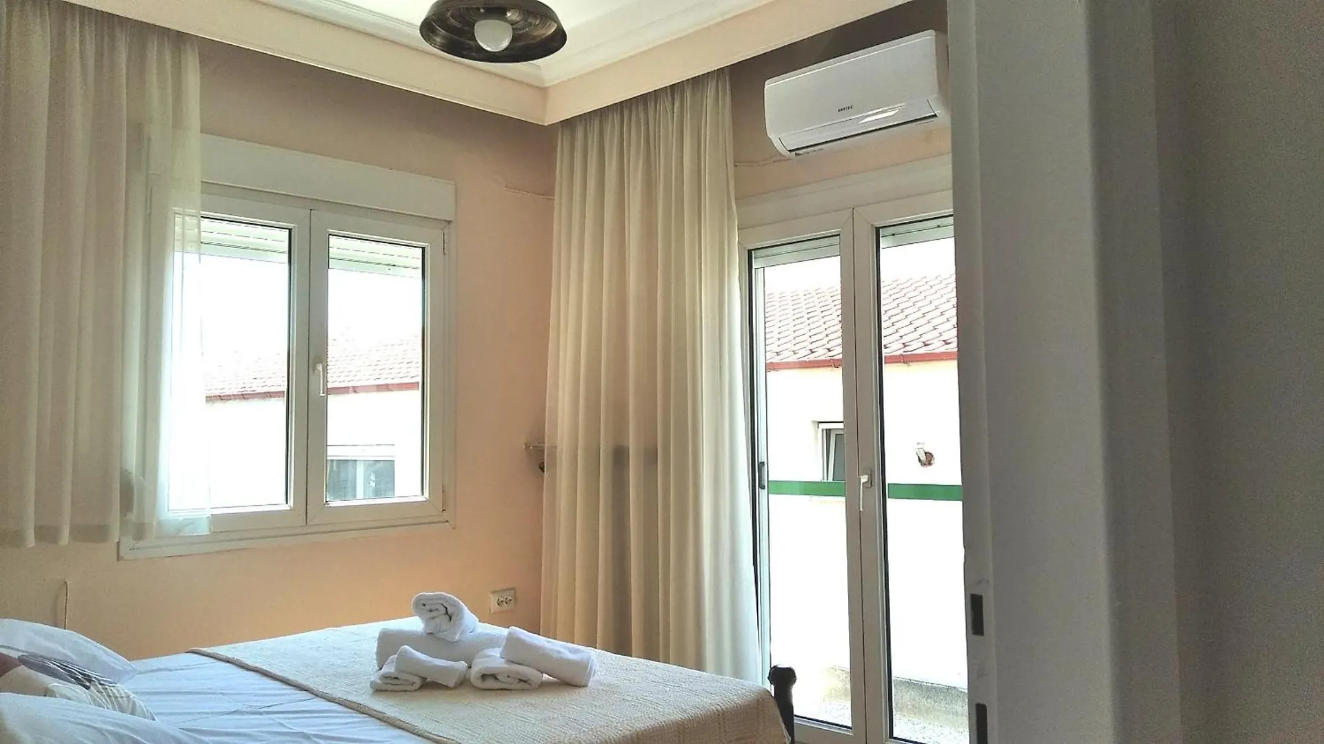Elegant Apartment With Beautiful Panoramic View Thessaloniki